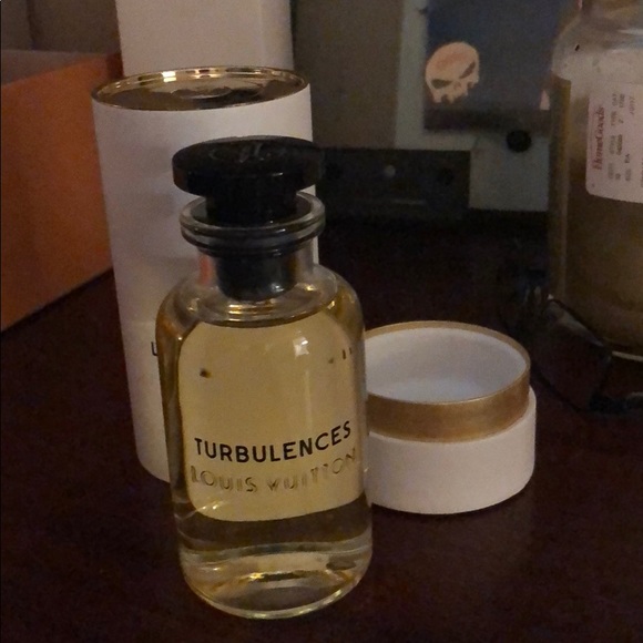 turbulences louis vuitton price